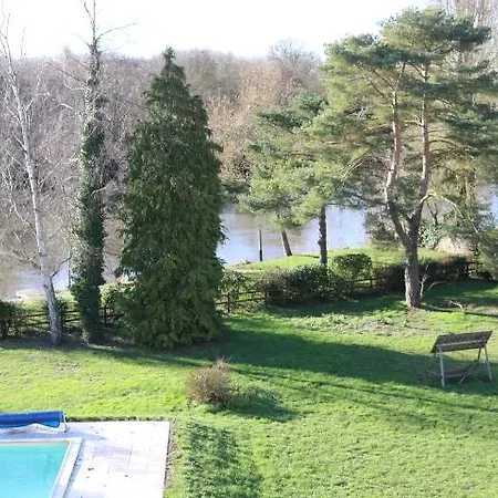 Logis Le Port Saint Aubin 2* Morannes sur Sarthe-Daumeray